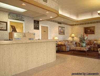 Ramada By Wyndham Flemington Hotel Интериор снимка
